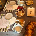 Les De Cathy Frühstückspension Murat