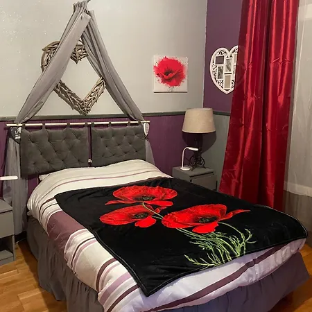 Oda ve Kahvaltı Les De Cathy 3*