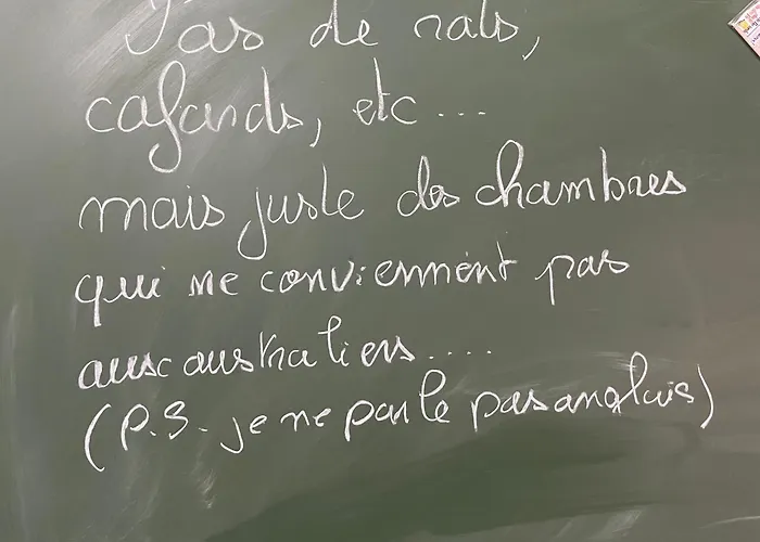 Les De Cathy Panzió 3*